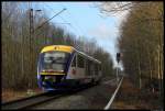 Auf der Waldbahn zwischen Kleinzschocher und Markkleeberg ist am 14.1.2012 der VT 615 der MRB unterwegs.