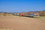 185 531 TXL mit einem KLV-Zug bei Schmalenbach Richtung Ansbach, 28.03.2022