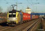ES 64 U2-095 TX Logistik rollt am 15.01.12 mit einem Containerzug durch Tostedt Richtung Bremen.