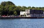 VOITH Betriebsgel�nde Kiel-Wik am NOK | Mai 2026 | vor 9 Jahren hatte ich mal versucht landseitig ranzukommen - keine Chance | erahnen kann man die DB Lok, eine 263er von STARKENBERGER und ein RS von