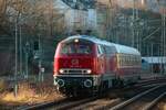 VEB 218 139-4 mit AKE-Rheingoldwagen in Wuppertal, Februar 2026.