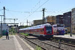 Seit dem 17.5 ist Oberhausen - Emmerich wieder offen und auch WFL f�hrt wieder auf dem RE19 die Verst�rkerz�ge. Aktuell kommt der Steuerwagen 86-33 008 der Bauart 778 zum Einsatz. Er ist der letzte Steuerwagen dieser Bauart welche betriebsbereit und fahrf�hig ist. Hier schiebt 112 035 ihren Zug in den D�sseldorfer Hauptbahnhof.

D�sseldorf 28.05.2026