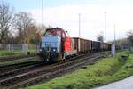 Die neue Gmeinder Lok 1 der Georgsmarienhütte wird derzeit auch im Streckendienst zwischen dem Stahlwerk und dem Bahnhof Hasbergen eingesetzt. Hier verläßt die Lok am 21.11.2024 um 10.48 Uhr mit einem Leerzug den Güterbahnhof in Georgsmarienhütte.