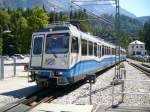Zahnrad-Doppeltriebwagen 14, am 20.07.2007 von der Endstation auf dem Zugspitzplatt (2.600 m .d.M.) kommend, bei der Einfahrt im Bahnhof Eibsee, zur Weiterfahrt nach Garmisch-Partenkirchen.