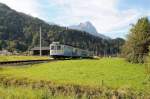 Tw 213 am 23.09.10 bei verlassen der Stadion Garmisch-Hausbergbahn