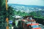 SSB vor 50 Jahren__Zahnradbahn-Ausweichhaltestelle 'Wielandshöhe': der schwere Kranwagen der Feuerwehr wird positioniert.__24-07-1973