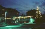ZB Stuttgart Vorweihnachtszeit Talstation Marienplatz mit morgendlichem 3-Wagen-Zug   12.12.1975