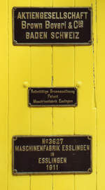 Schild von Zahnradlok 1 der Wendelsteinbahn: Sie wurde 1911 produziert von der MF Esslingen und BBC.