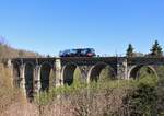 Am 21.04.20 machte die BSAS 159 208 eine Schulungsfahrt von Zwickau über Herlasgrün-Zwotental-Adorf zurück nach Zwickau. Hier ist die Lok in Plauen/V auf der Syratalbrücke zu sehen.