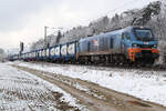 159 234 Netzwerkbahn Sachsen mit dem Kleberzug am 15.2.16 bei Eglharting.
