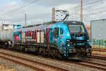 DPB 159 222-9 'Wir verlegen Lichtgeschwindigkeit' mit Kesselzug in Hilden, März 2026.