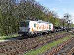 248 019 von Northrail mit RDC-Autozug bei der Ausfahrt aus Nieb�ll. Aufnahmedatum: 26.04.26