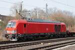 Dormagen Bf am 06.03.2026, 11:05 Uhr: Vectron Dual Mode light 249 070-4 von DB Cargo aufgebügelt nach dem Wechsel vom Dieselbetrieb zum E-Betrieb in Fahrtrichtung Köln.