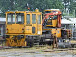 Dieser Gleisbaukran TR 217 (99 86 9281 217-0) stand unweit des Bahnhofes in Aalborg.