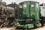 DSB Breuer Lokotraktor No.48 steht am 23 Mai 2004 ins Bw von Randers während ein OFfener Wochenende.