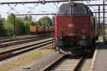 MZ1457, und hinten 4 MK, MK611 und MK 617, die beiden letzten nicht lesbar, alle mit DB-Logo, Fredericia Bahnhof, 21.5.2011