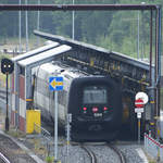 Anfang Juni 2018 stand der Triebzug MFB 5269 in der Waschanlage(?) am Bahnhof in Aalborg.