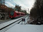 DSB S-Bahn Kopenhagen: Ein Zug der S-Bahnlinie F nach Hellerup nähert sich am 13.