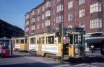 København / Kopenhagen Københavns Sporveje SL 10 (Grossraumtriebwagen 552) Toftegaards Plads im August 1968.