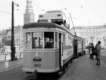 København / Kopenhagen Københavns Sporveje SL 6 (Bw 1052 + Tw 516 als E-Wagen) Vindebrogade / Christiansborg Slotskirke (: Schlosskirche) am 29.