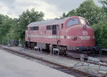 Lokalbanen Mx 16 (ex-HFHJ Mx 16, ex-DSB Mx 1045, Hersteller: Nohab 1962) Hillerød Station 13. Juli 2008. - Scan eines Farbnegativs. Film: Kodak FB 200-7. Kamera: Leica C2.