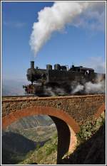 Bahn mit Aussicht. Teufelskurve bei Shegerini.(08.12.2014)