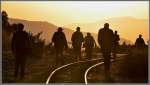 Trainspotters unterwegs zur frhen Morgenstunde zwischen Asmara und Shegerini.