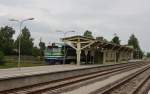 Triebwagen am Bahnsteig im Bahnhof Tartu am 13.06.2011.