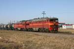 Tallinn / Estland am 30.04.2006
Ein Tankzug bespannt mit einer 2T3 116-0696 der Transoil erreicht den Stadtrand
von Tallinn.