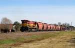 C36-7i 1523 mit Gterzug bei Kiltsi (03.05.2013)