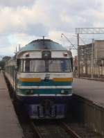 Triebwagen  DR1B 3705 im Bahnhof Tallinn (Foto Marko Schielasko 29.09.09)