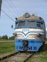 Dieses bullige Gefhrt steht im Eisenbahnmuseum in Haapsalu.