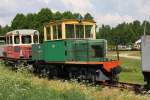 Schmalspurmuseum Lavassare in Estland am 11.6.2011.
Diese ungewhnlich anzuschauende Diesellok drfte der gleiche Fahrzeugtyp
sein, den ich an der kleinen Museum Bahn in Avenurme angetroffen habe.