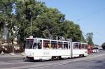 Estland / Straßenbahn Tallinn: KT4D - Wagen 153 (ehemals Erfurt) unterwegs als Linie 2. Aufgenommen im Juli 2013 an der Haltestelle  Mere puiestee  in der Stadtmitte von Tallinn. 