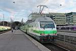 Am Abend des 14.07.2019 stand Sr2 3215 mit ihrer IC-Garnitur auf Gleis 10 im Hauptbahnhof von Helsinki und wartete darauf das sie in die Abstellung fahren kann.
