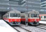 Triebzge Sm1 6012 und Sm1 6004 am 17.01.2006 in Helsinki C.