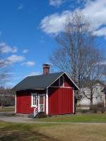 Altes Bahngebude auf dem Auengelnde des Finnischen Eisenbahnmuseums in Hyvink, 3.5.13
