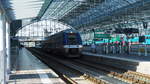 Ein TER der  Region Poitou Charentes  SNCF B 81500, hier B 81727, wartet auf die Abfahrt im Bahnhof Bordeaux St.