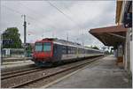 Nachdem der von Neuchâtel gekommen RE 18122 in Frasne den Anschluss an den TGV Richtung  Paris vermittelt hat, bleibt er bis zum nächsten Einsatz als RE nach Neuchâtel in gut eineinhalb Stunden auf dem Gleis A stehen. Der RE besteht aus folgenden Fahrzeugen: RBDe 562 004-2, AB 50 85 30-603-1, B 50 85 20-35 600-9, B 50 85 20-35 602-5 und dem Bt 50 85 29-35 952-5. 

13. August 2019