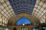 Halle des Pariser Bahnhofs  Gare de l´Est  - Blickrichtung Vorplatz.