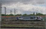 Die beiden SNCF BB 67519 und BB 67464 warten mit ihren TER Zügen in Strasbourg auf ihren nächsten Einsatz zur abendlichen Stoßzeit.