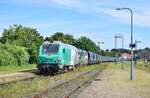 475 128 zieht 193 947 mit ihrem Getreidezug als Umleiter durch Lauterbourg in Richtung Stra�burg.

Lauteerbourg 17.08.2024