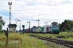 Nachdem die 3 Walfische aus W�rth eingefahren sind durfte 475 113 mit 475 412-3 ihre Fahrt Richtung W�rth fortsetzen.

Lauterbourg 17.08.2024