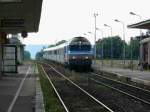 CC 72168 fährt mit ihrem Corail-Schnellzug von Paris nach Mulhouse-Basel in Chaumont ein.
