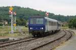 92203/2247 mit TER 865728/865729 Bordeaux St Jean-Le Buisson-Sarlat auf  Bahnhof Le Buisson am 3-7-2014.