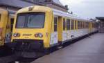 Der X8799 stand im September 2006 im noch nicht elektrifizierten Bahnhof von St.Die und fuhr am Nachmittag nach Nancy. Wir fuhren von dort ber die wunderschne Strecke durch die Vogesen direkt nach Strasbourg. Nikon F70 - Scan vom Dia. 