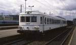 Dieser Triebwagen XA8690 fuhr im September 1990 in den Bahnhof von Nantes ein.