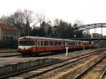 8342/4300 + 8300/4300 mit RE 34878 Sarreguemines-Bening auf Bahnhof Sarreguemines am 12-04-02.