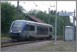 X73593 von Pontarlier setzt in Andelot in Gleis 1 um und kuppelt dort mit dem X73754 von Morez zur gemeinsamen Weiterfahrt nach Dole. (05.06.2007)