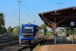 Am 05.08.2015 verlässt der aus Freiburg kommende X 73902 der SNCF den Bahnhof Neuenburg in Richtung Mulhouse